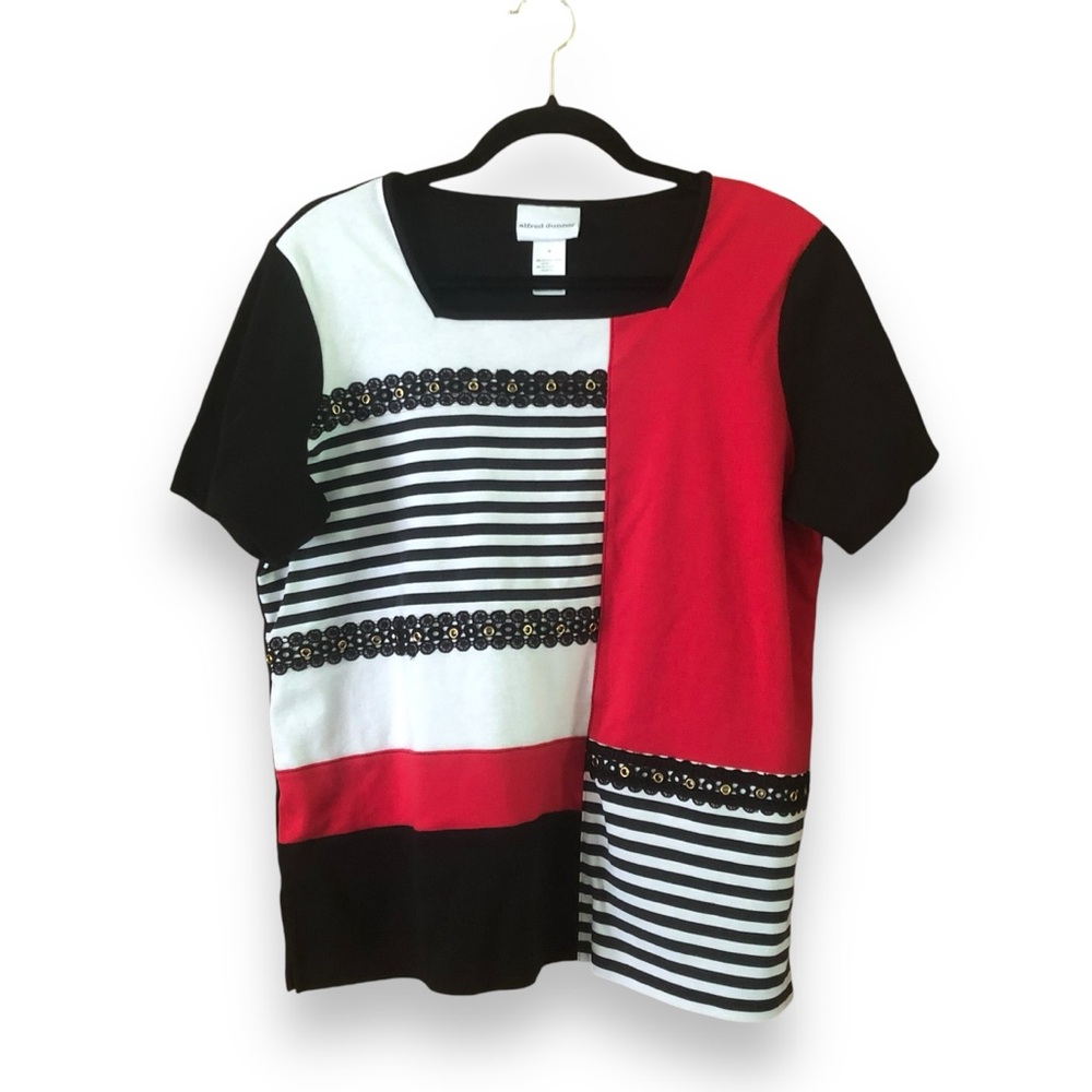 Alfred Dunner Patchwork Embellished Short Sleeve Top Red Black White Size Medium